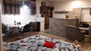 Отель Apartman YVET  Sučany